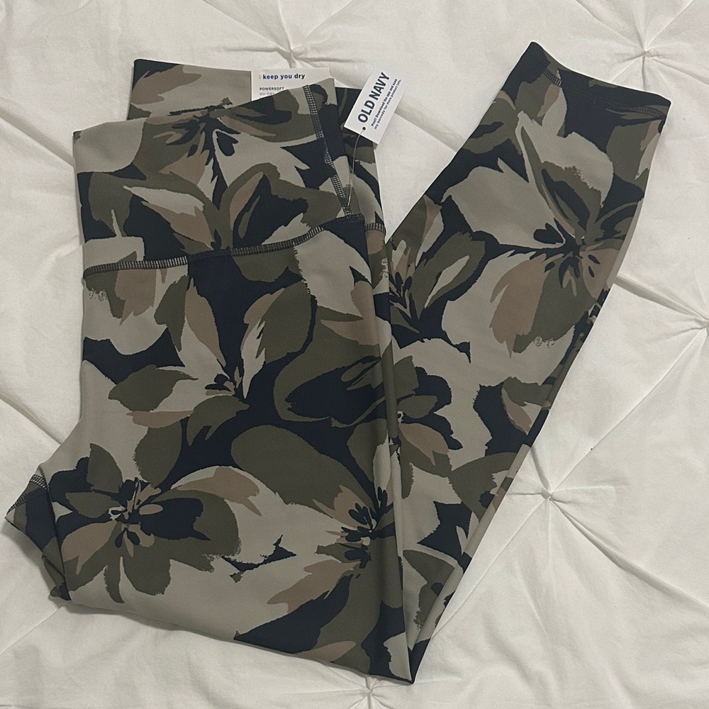 NWT Old Navy Powersoft Floral Patterned Leggings - L